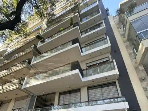 MONO AMB CONTRA FRENTE CON BALCON VISTA ABIERTA