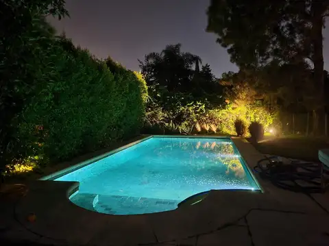 Casa en Alquiler al Este