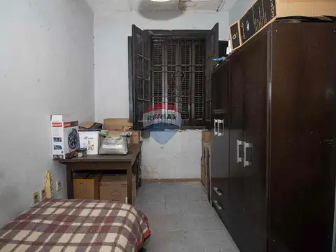 Casa 5 ambientes con 1 baño