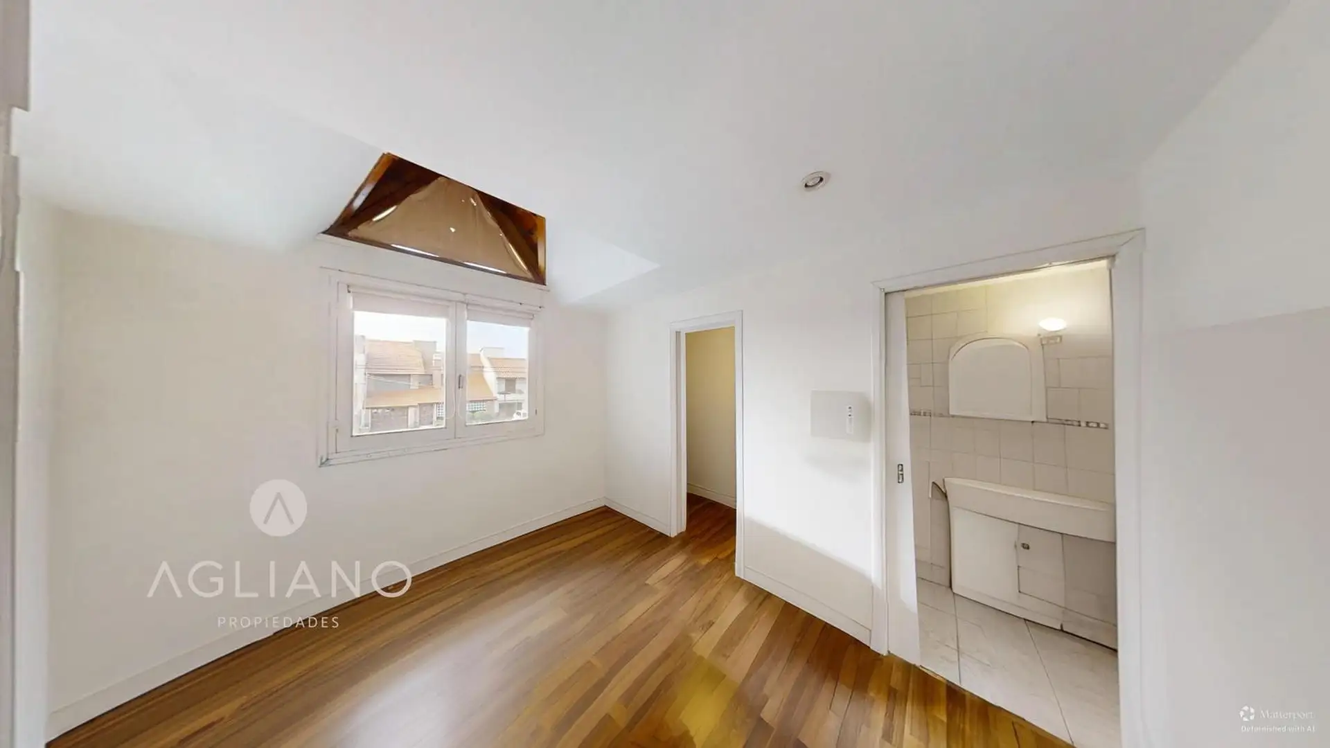 Casa 6 ambientes cochera doble pileta y parque en Constitución