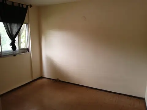 colectora José María Rosa 2600, Piso 01