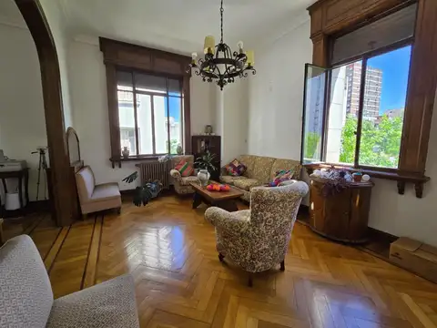 Departamento en Venta de 5 ambientes