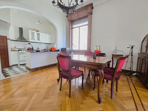 Departamento 5 ambientes con 2 baños
