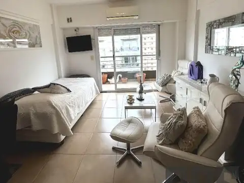 Departamento en Alquiler en Villa Urquiza, $ 690.000