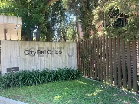 20 y 481 5000, Piso 0