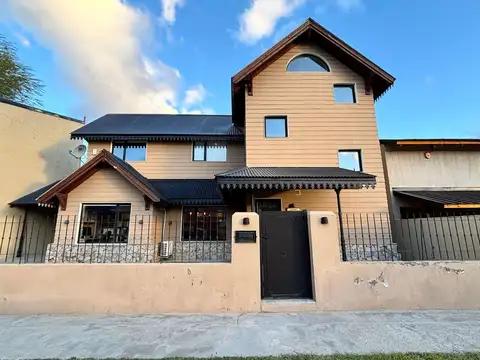 Malvinas Argentinas 2700