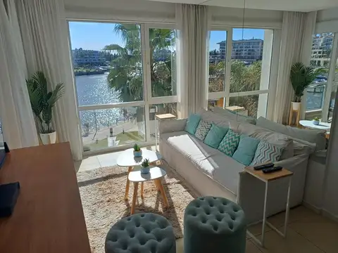 Departamento 2 ambientes con 2 baños