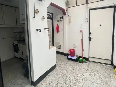 GHANDI, MAHATMA 300, Piso PB