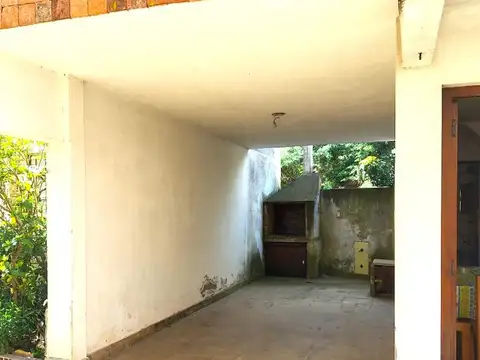 J. Quinteros 400