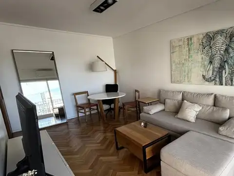 Intendente Alfaro 100