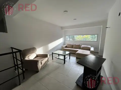 Alquila Propiedad con 8 ambientes funcionales