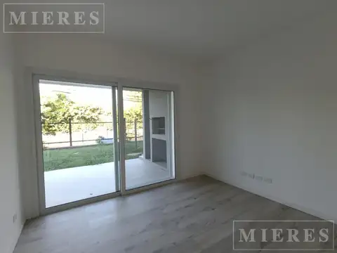 Departamento en Venta en La Lonja, USD 135.000