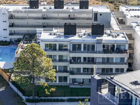 Departamento en Venta con 1 cocheras