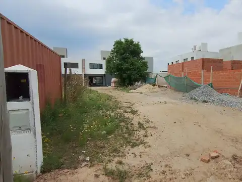 Terreno en Venta 12  mts Frente