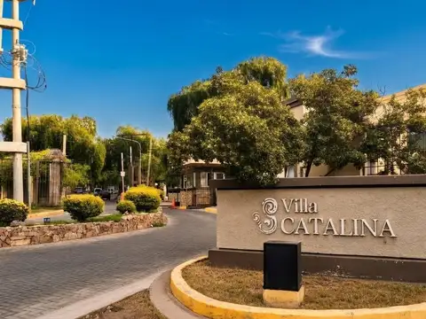 Terreno en venta en villa catalina