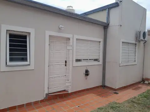 Venta interno 2 dormitorios en Planta Baja. 