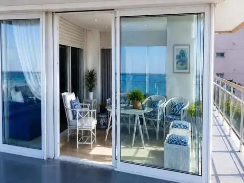 Departamento en Venta con 2 cocheras