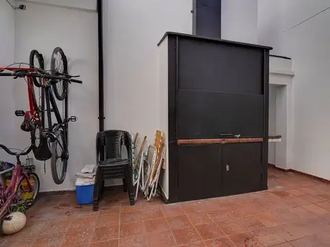 Depto Tipo Casa en Venta de 4 dormitorios