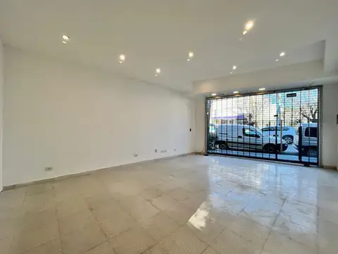 Local en Alquiler en Belen de Escobar, $ 1.200.000