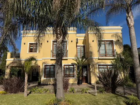 CASA EN VENTA EN CAMPOS DE ALVAREZ