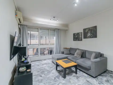 Departamento en Venta en Flores, USD 138.000
