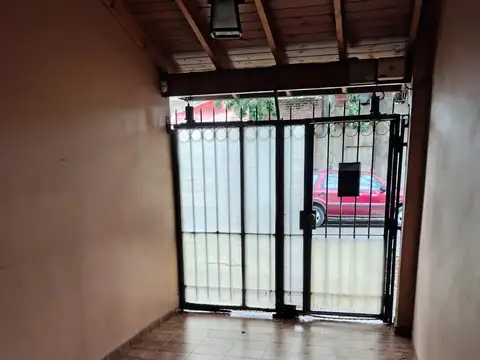 LUIS MARIA CAMPOS  al 4800