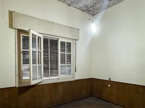 CASA EN VENTA 2 DORMITORIOS ESPAÑA Y HOSPITALES