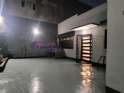 Casa en Venta en Liniers, USD 190.000