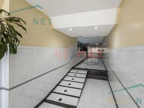 Oficina 2 ambientes con 2 baños