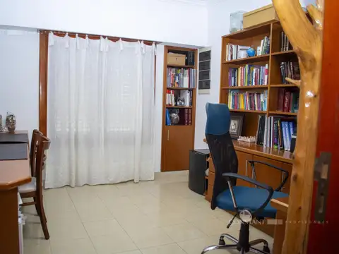 Casa en venta de 4 dormitorios en La Plata