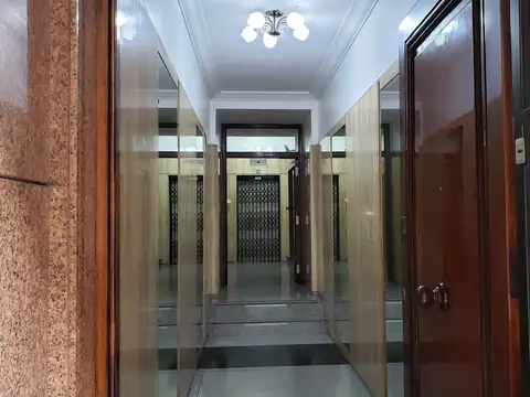Oficina en Alquiler en San Nicolás, $ 350.000