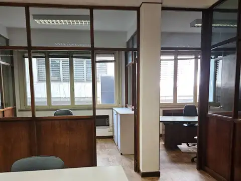 ALQUILER OFICINA 5 DESPACHOS EN MICROCENTRO