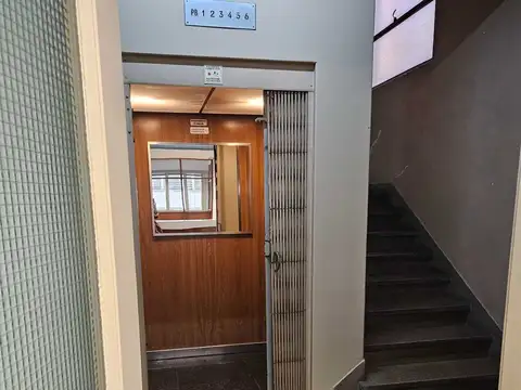 Oficina en Alquiler 61 años
