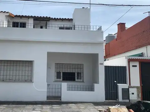 Fray Mamerto Esquiú 4311, B1678 Caseros, Provincia de Buenos Aires