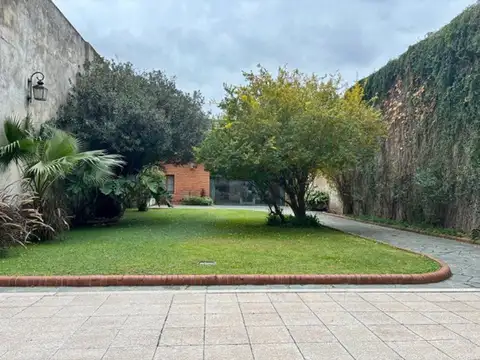 Alvear 1200