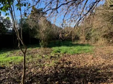 Lote en venta en Parque Sakura, Exaltación de la Cruz. Posibilidad de financiar una parte.