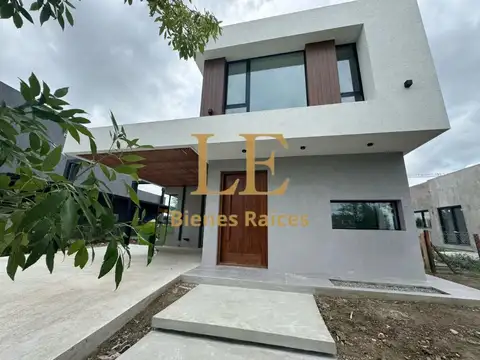 ALQUILER CASA CON PILETA