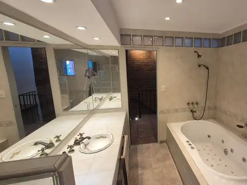 Depto Tipo Casa 3 ambientes con 1 baño