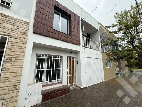 Venta ph 3 dormitorios - centro este, neuquen