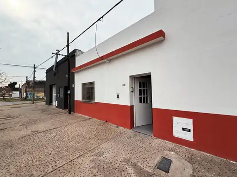 Gutenberg 511 - Casa En Esquina De 2 Dormitorios Con Local En Venta - Rosario