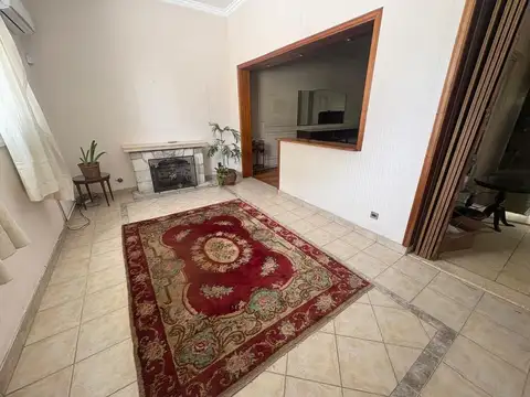 Depto Tipo Casa en Venta de 5 ambientes