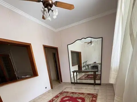 Depto Tipo Casa en Venta de 4 dormitorios