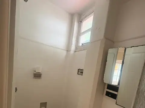 Depto Tipo Casa en Venta 40 años