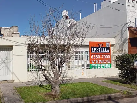 Lote 242 m² c/ Vivienda a Refaccionar o demoler de 3 ambientes - Ramos Mejia