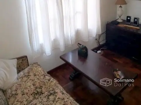 Departamento en Venta en Olivos Vias/Rio, USD 110.000