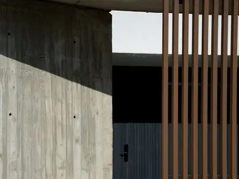 Casa en Alquiler Temporal con 1 cochera