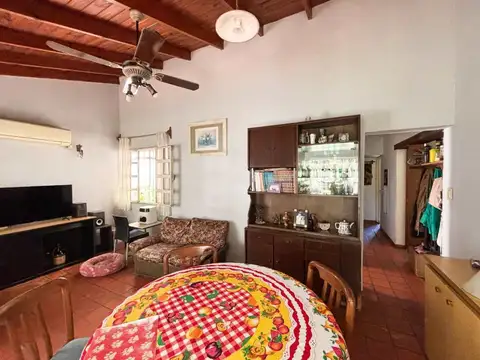 Casa EN VENTA - CITY BELL