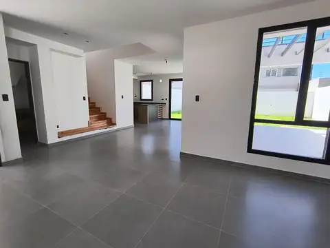 Casa en Venta 1 año