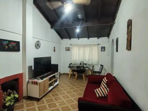 Casa 3 ambientes con 1 baño