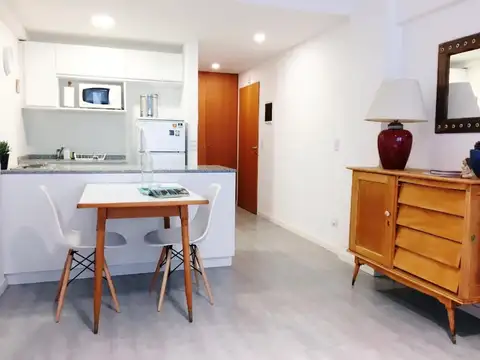 Excelente monoambiente amoblado y equipado